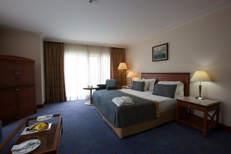 Ic Hotels Airport