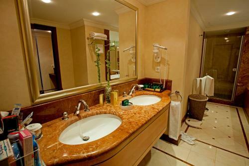 Ic Hotels Airport