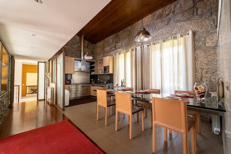 Casa De Silvares - Moradia V3 Premium Com Piscina - Fafe