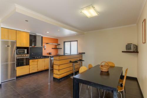 Ocean View Tabua By Hr Madeira