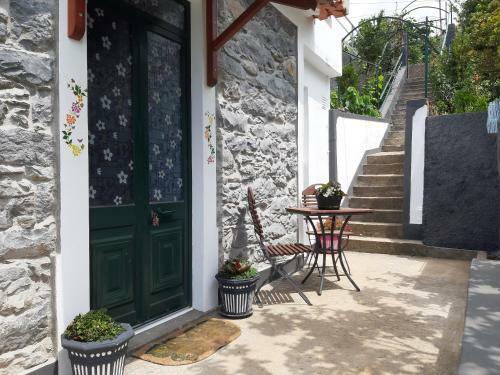 Hostal Casa Velha D Fernando E Casa Av� Augusta