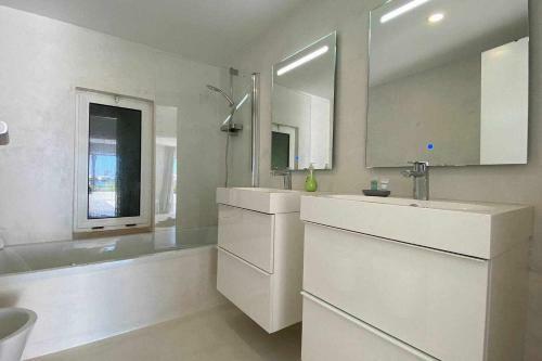 Sv12 Prestigious Two Bedrooms Apartment