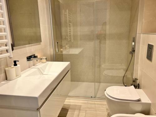 Apartamento Terra�os Quarteira 2d3