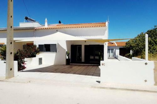 Villa Casa Mc - Ambiente Sereno, T�o Perto de Tudo!