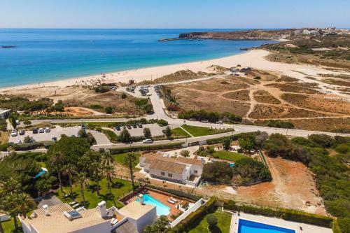 Beach Villa - Oceanfront Villa Martinhal