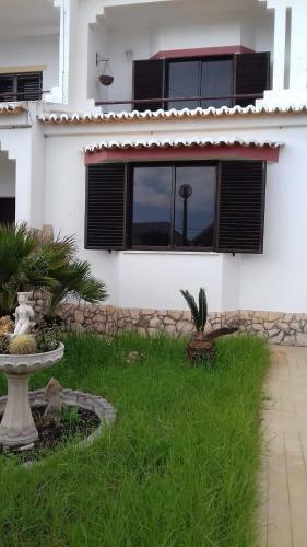 Hostal Casa Luana - Rooms