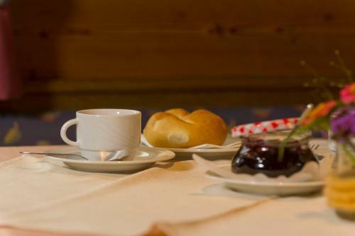 Hostal Caf� Pension Zum J�ger
