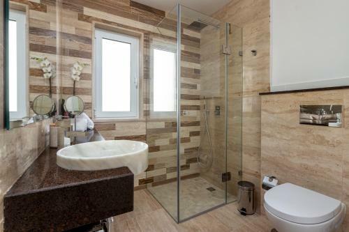 Luxury Vau Beach Villa With Private Pool
