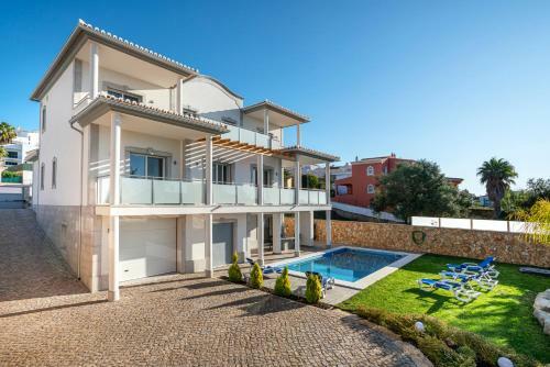 Luxury Vau Beach Villa With Private Pool