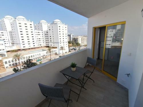 Apartamento Praia Da Rocha Com Piscina