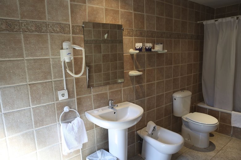 Hotel Termas De Li�rganes