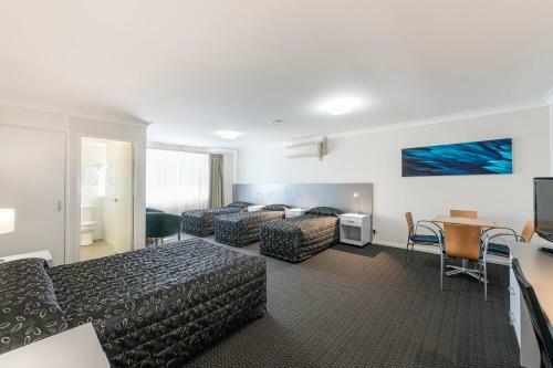 Adamstown Elizabeth Motor Inn