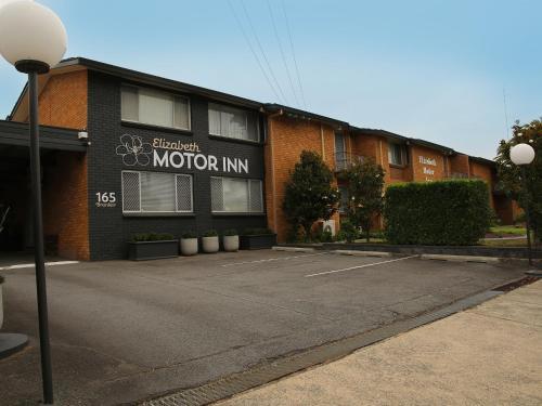 Adamstown Elizabeth Motor Inn