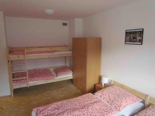 Apartamento Dopravna Al?b?t�n