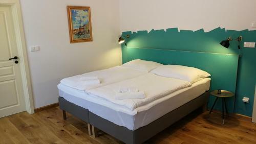 Hostal Penzion ??astn� Medv?d
