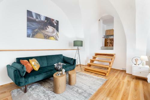 Wine & Bike City Tower Apartments
