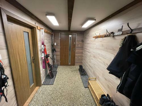 Hostal Wolf House Kl�novec