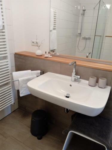 Apartamento Lucas No. 64