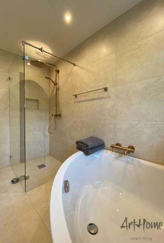 Arthome Luxury 4 Room Apartment Close Metzingen