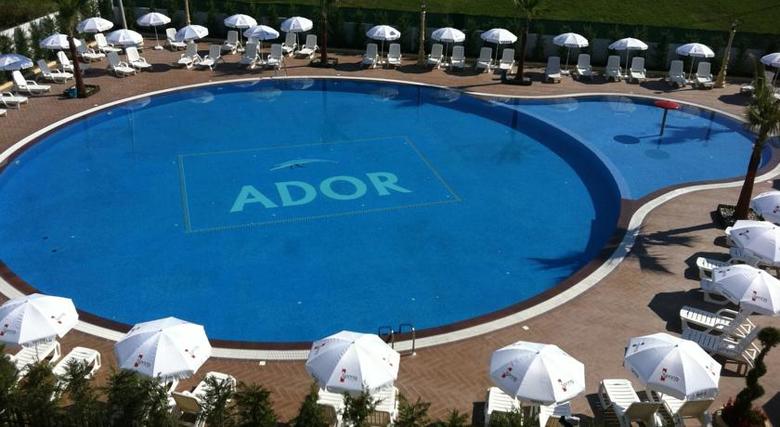 Hotel Ador Resort