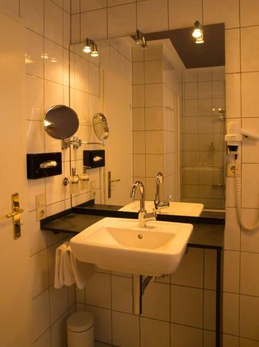 Hostal Galerie Hotel