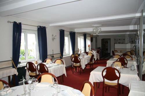 Hotel H�tel Restaurant Le Dauphin