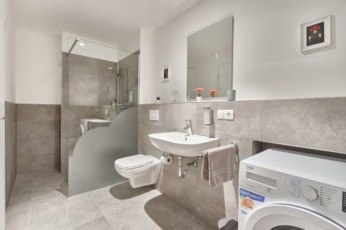 The Cloud Suite Apartments