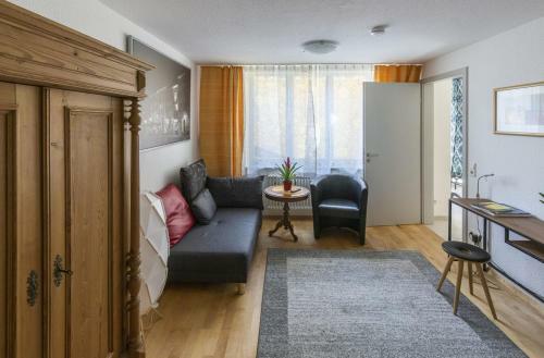 Apartments Im Caf� Einstein