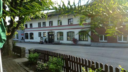 Bed & Breakfast Edel Weiss G�stezimmer