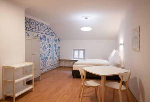 Aparthotel Villa Elon