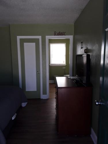 Eddy's Motel