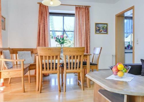 Mountain View Holiday Apartment Kramer Sehr Gro� With Balcony
