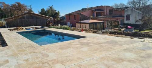 Apartamento G�te De La Guerine