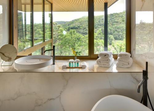 Bed & Breakfast Souki ~ Lodges & Spa