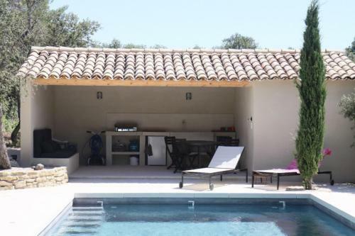 Lesquirou - A Chic And Peaceful Villa