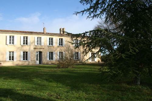 Hostal Ch�teau Valoux