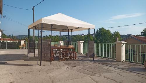 Apartamentos - Les Berges Du Pont Valentr� -