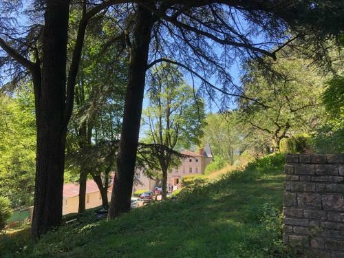 Hostal Lyon Country House