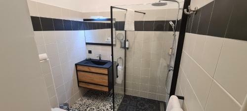 Apartamento Studio De La Plage - Mer, Terrasse Et Garage
