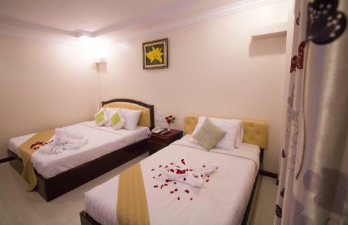 Good Luck Day Hotel