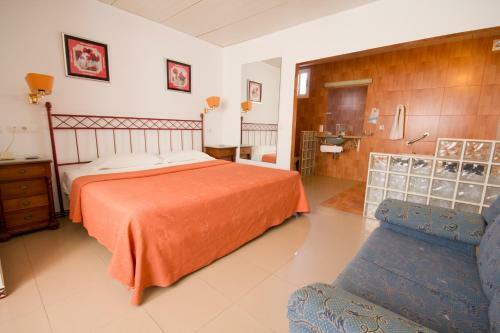Hostal Nueva Andalucia