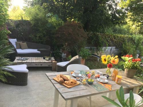 Hostal Maison Du Bois Breton