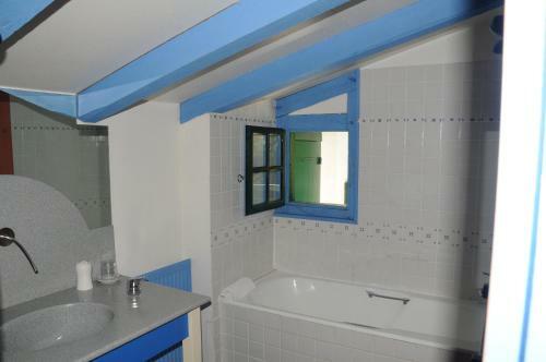 Hostal Domaine Xixtaberri