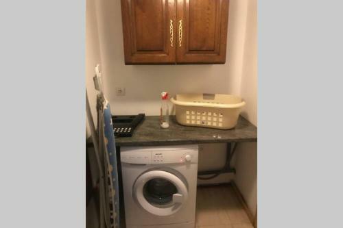 Beautiful Detached Cottage With 4 Bedrooms