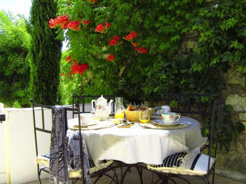 Bed & Breakfast La Bastide De Canaules