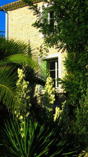 Bed & Breakfast La Bastide De Canaules