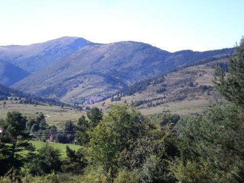 Chalet Et Cabane Dans La Montagne Au Camping Les Sapins