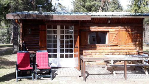 Chalet Et Cabane Dans La Montagne Au Camping Les Sapins