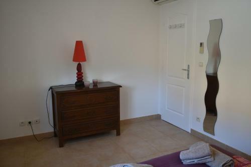 Villa Class�e 4 �toiles Avec Piscine Et Boulodrome