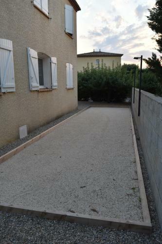 Villa Class�e 4 �toiles Avec Piscine Et Boulodrome